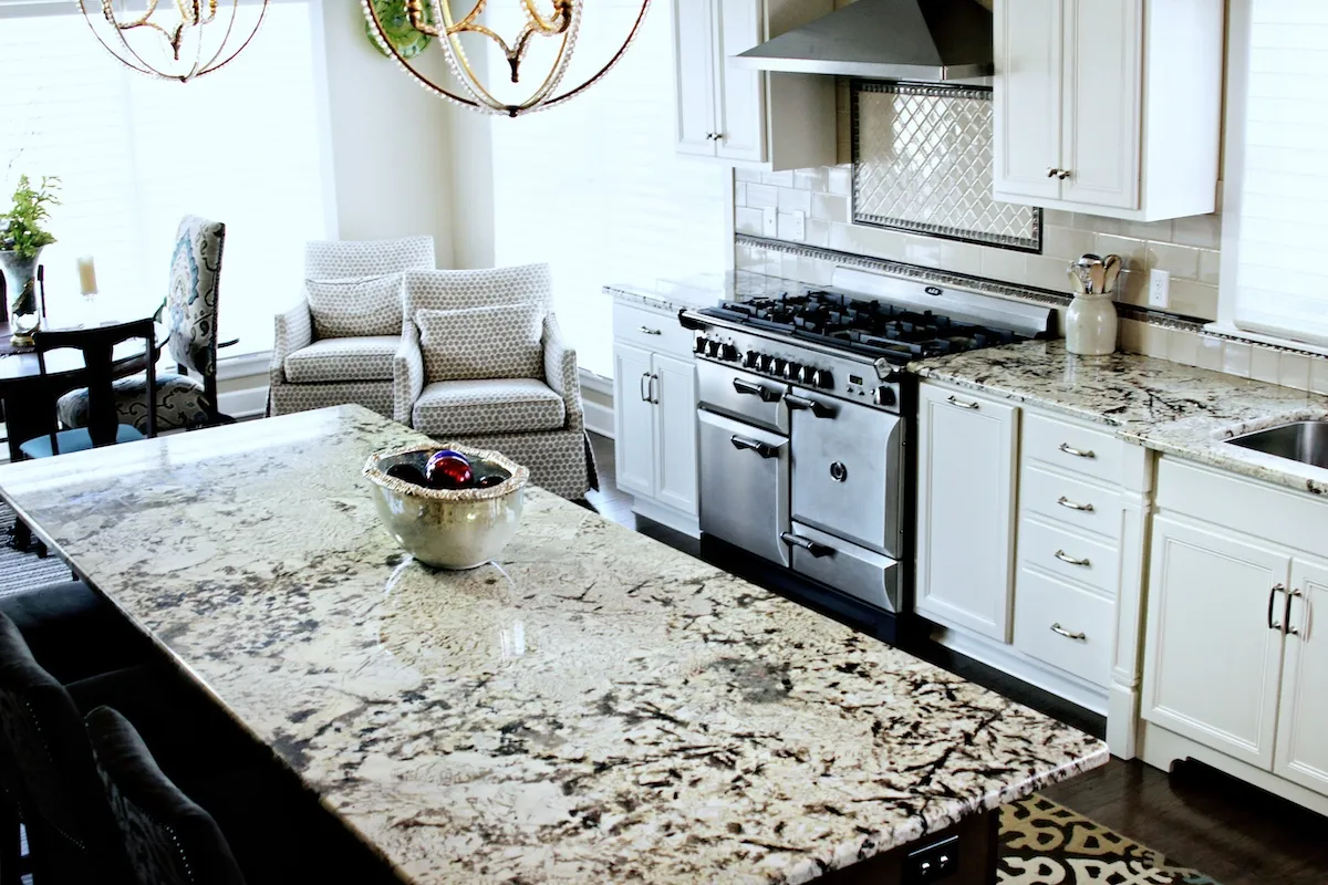 delicatus granite for kitchen hutch and bar canfield oh stone kitchens img6c01b307068d8eb0 14 0026 1 3ea12cb