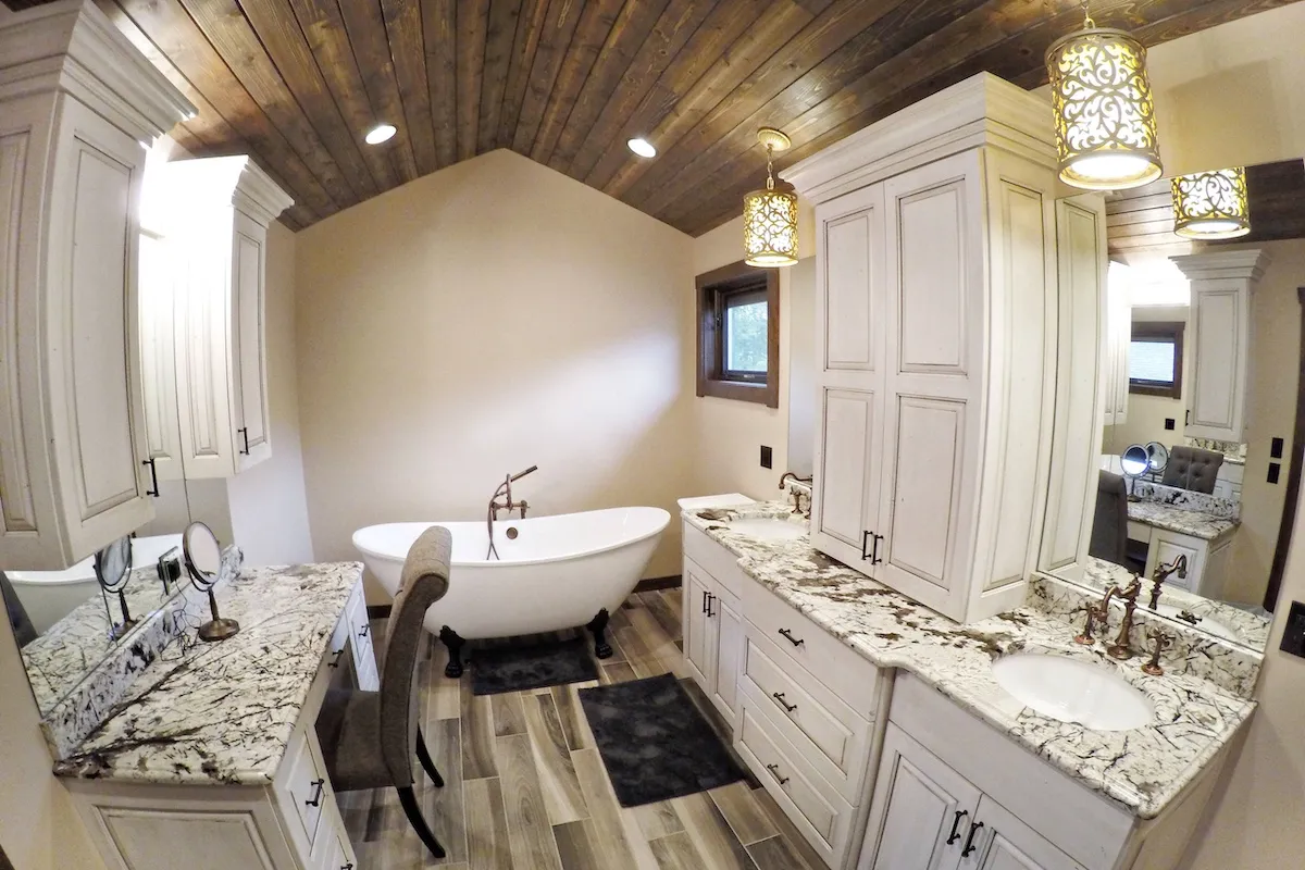 Traditional Kitchen Kitchen Remodel by Stone Kitchens project photo