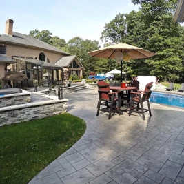 outdoor pool space with limestone stone kitchens img53514f5309c99a60 14 7999 1 120bd0b
